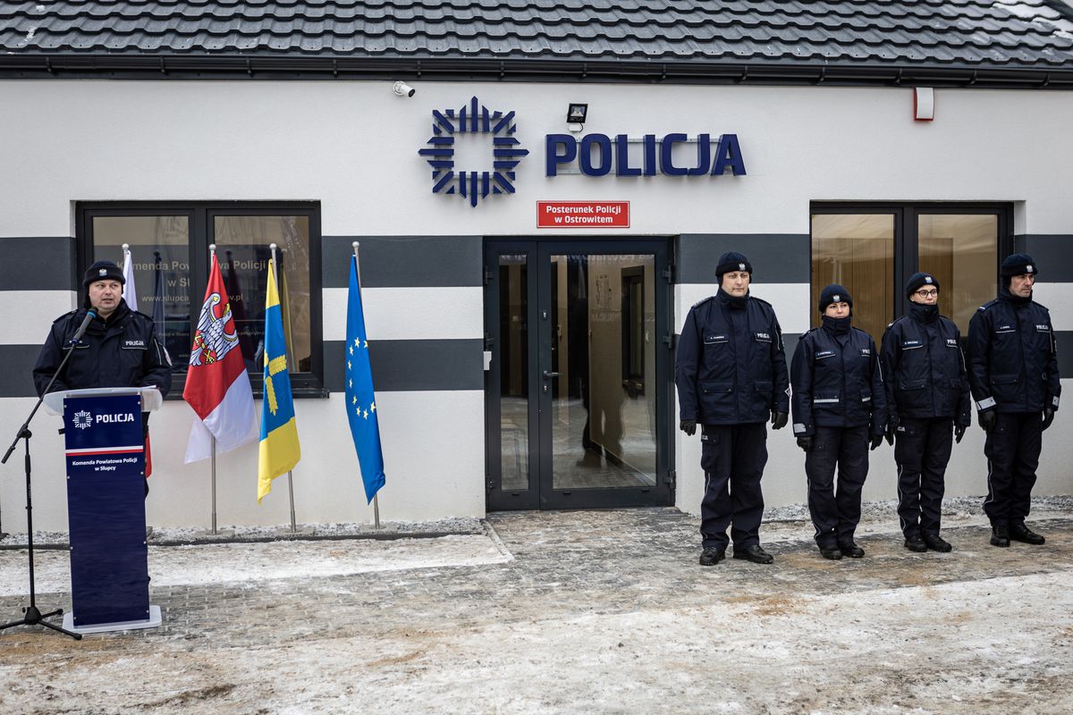 Posterunek w Ostrowitem już działa. Zobacz zdjęcia z otwarcia