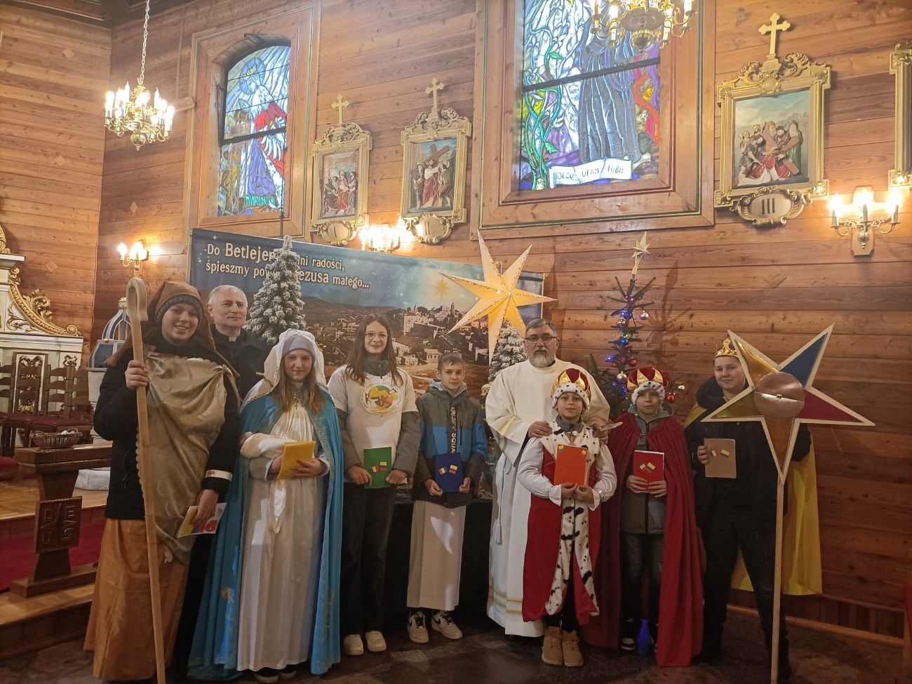 Kolędnicy misyjni w Ostrowie