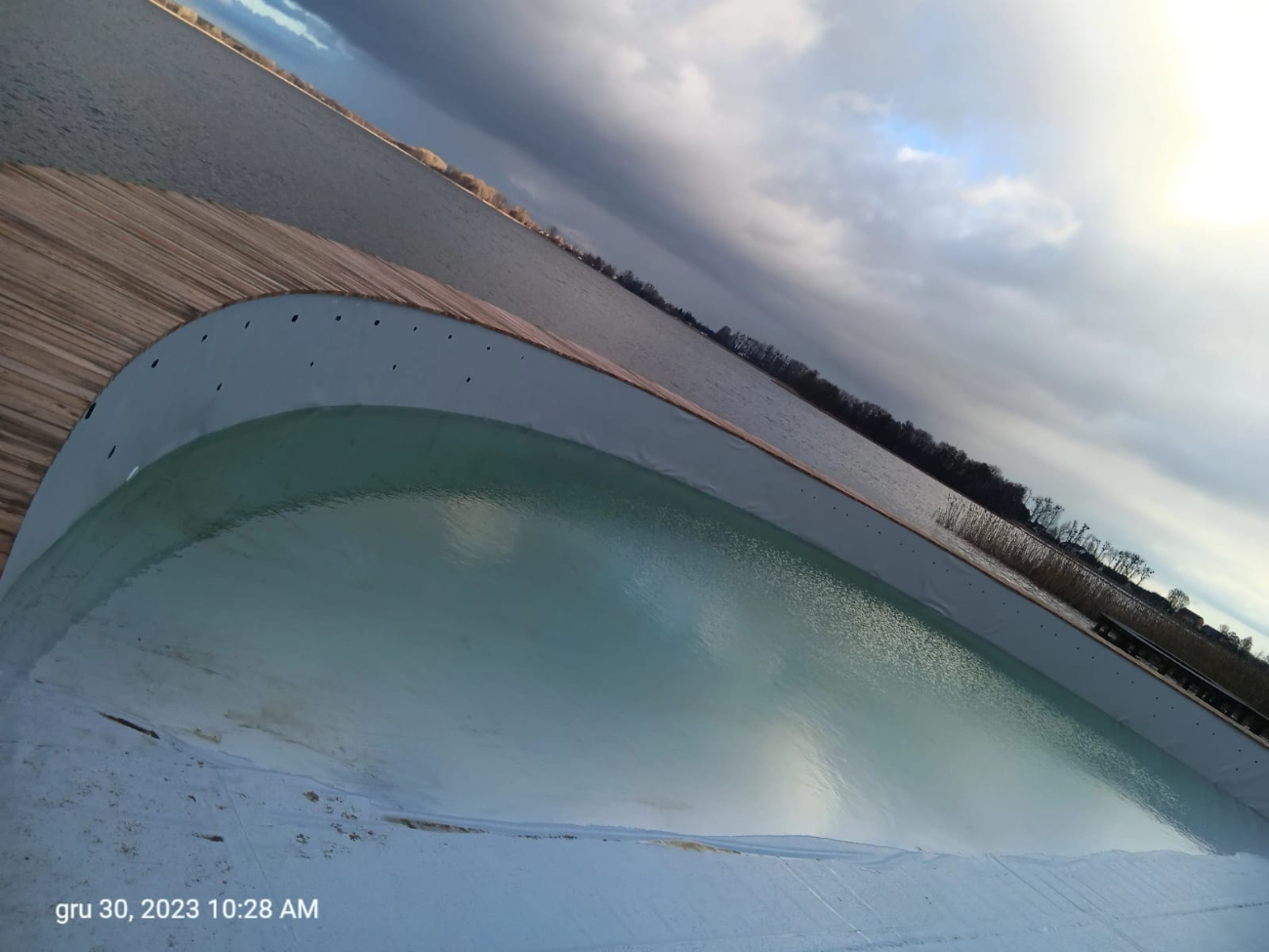 Koniec budowy coraz bliżej. Jest już basen ZOBACZ ZDJĘCIA