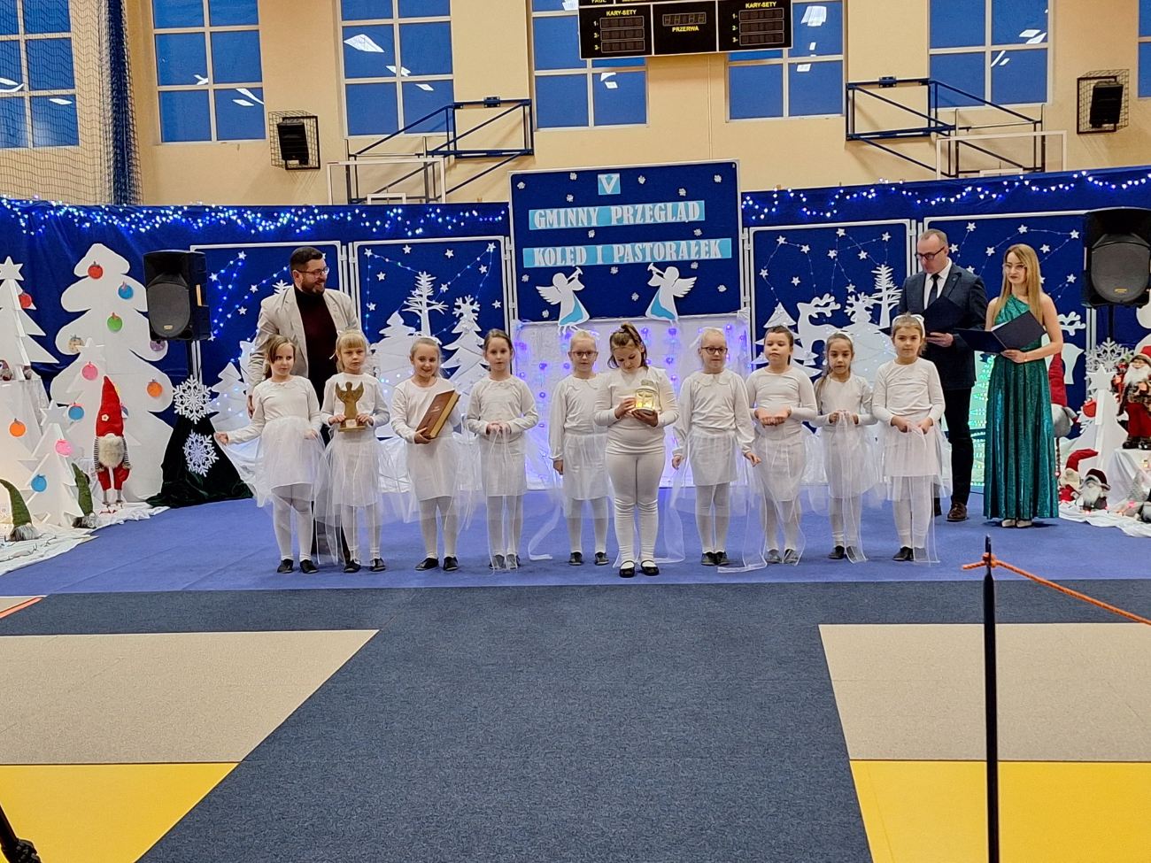 V Gminny Przegląd Kolęd i Pastorałek w Kowalewie Opactwie