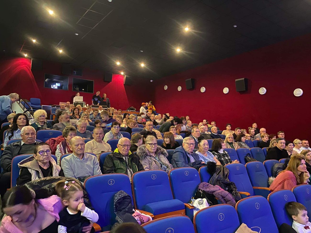 Dzień Babci i Dziadka z Małymi Odkrywcami z Piotrowic