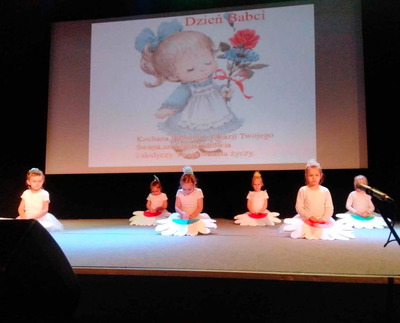 Dzień Babci i Dziadka z Zielonym Zakątkiem z Kotuni