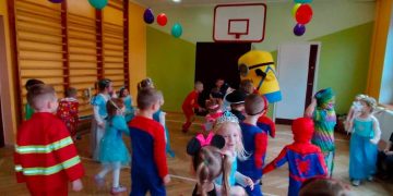 Bal karnawałowy w Kotuni