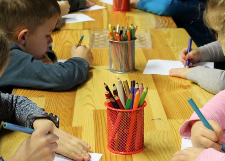 Sytuacja robi się poważna. Szkoła odwołuje lekcje