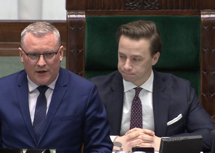 Bosak wygrywa w Sejmie. Jak głosował Pyrzyk?