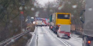 Wypadek na K92. Są utrudnienia na drodze