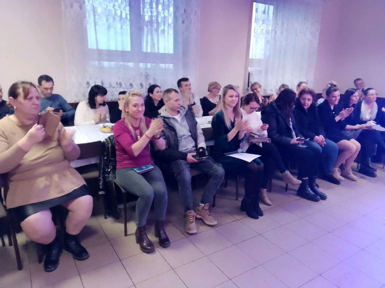 Choinka w Dziedzicach połączona z Dniem Babci i Dziadka