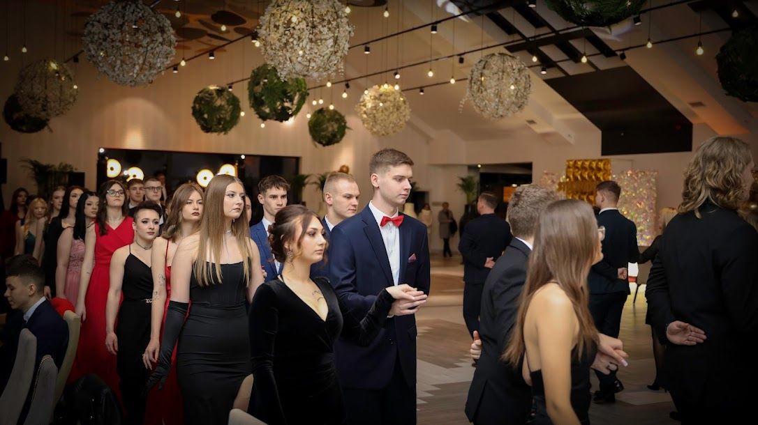 Studniówka Zawodówki. Zobacz zdjęcia