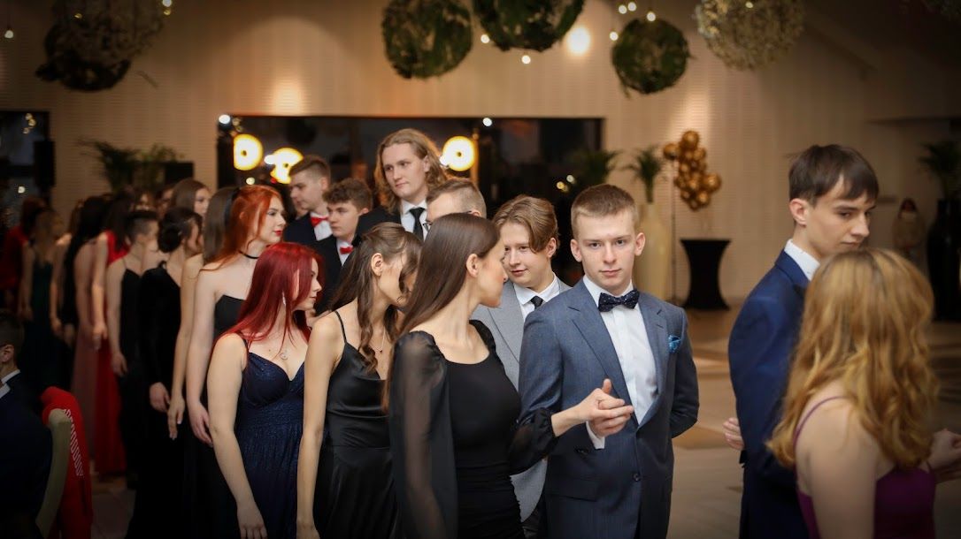 Studniówka Zawodówki. Zobacz zdjęcia