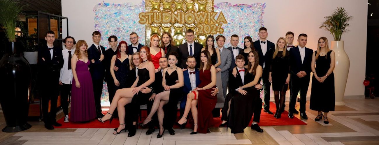 Studniówka Zawodówki. Zobacz zdjęcia