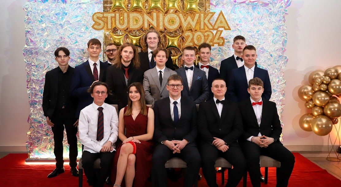 Studniówka Zawodówki. Zobacz zdjęcia