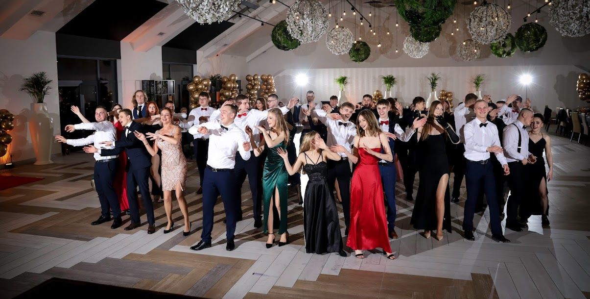 Studniówka Zawodówki. Zobacz zdjęcia