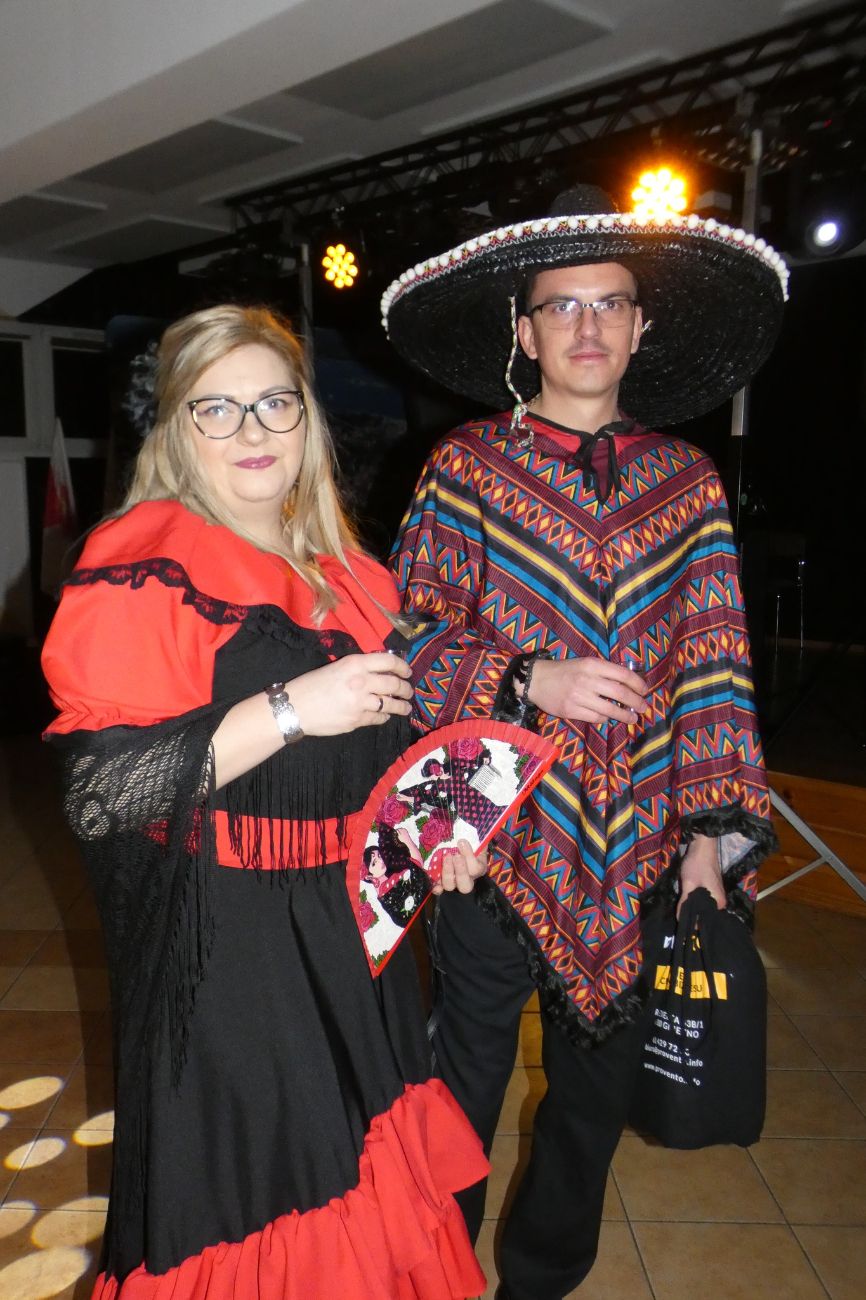 Niezwykły bal w Powidzu. Zobacz zdjęcia