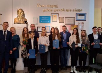 Adam ze średnią 6,0. W Trójce wręczono stypendia