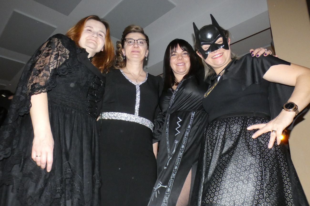 Niezwykły bal w Powidzu. Zobacz zdjęcia