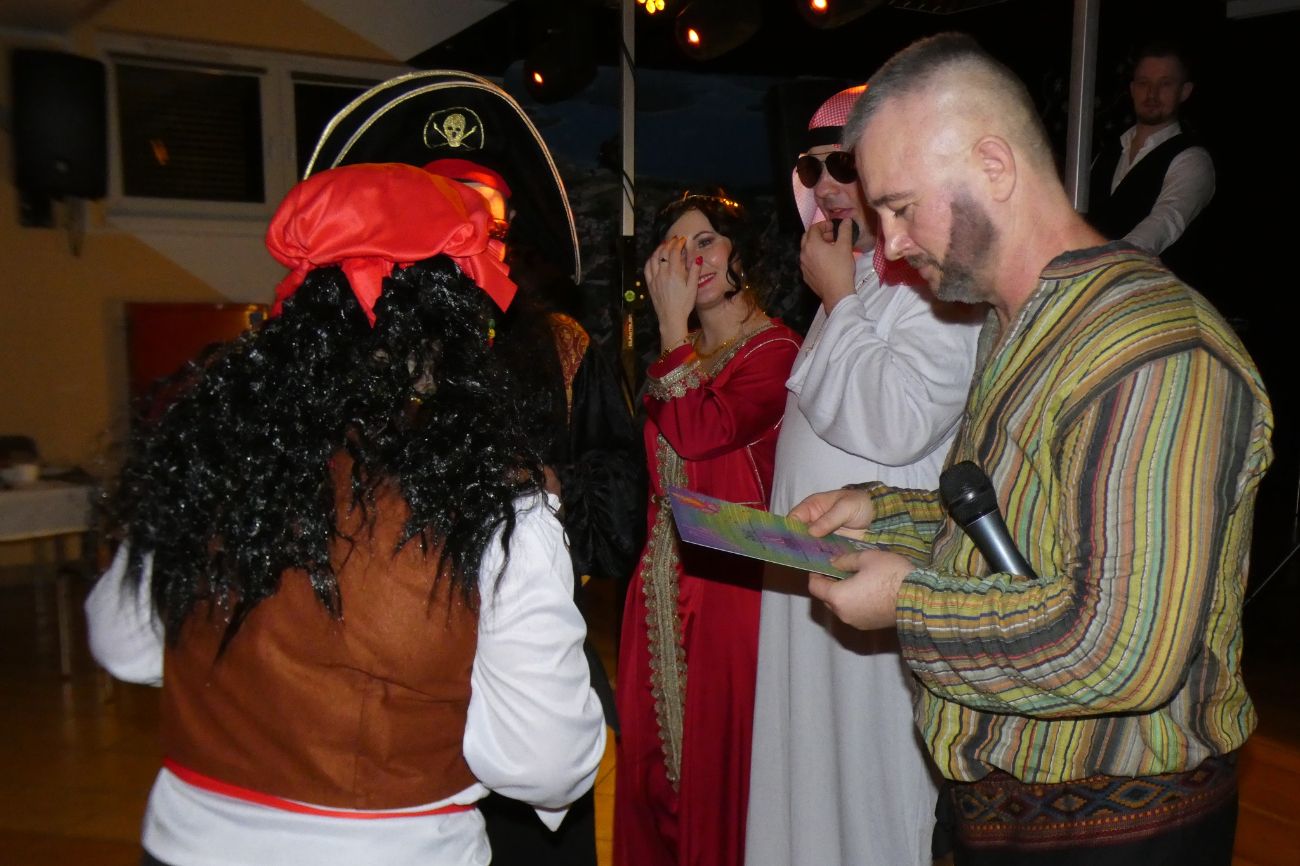 Niezwykły bal w Powidzu. Zobacz zdjęcia