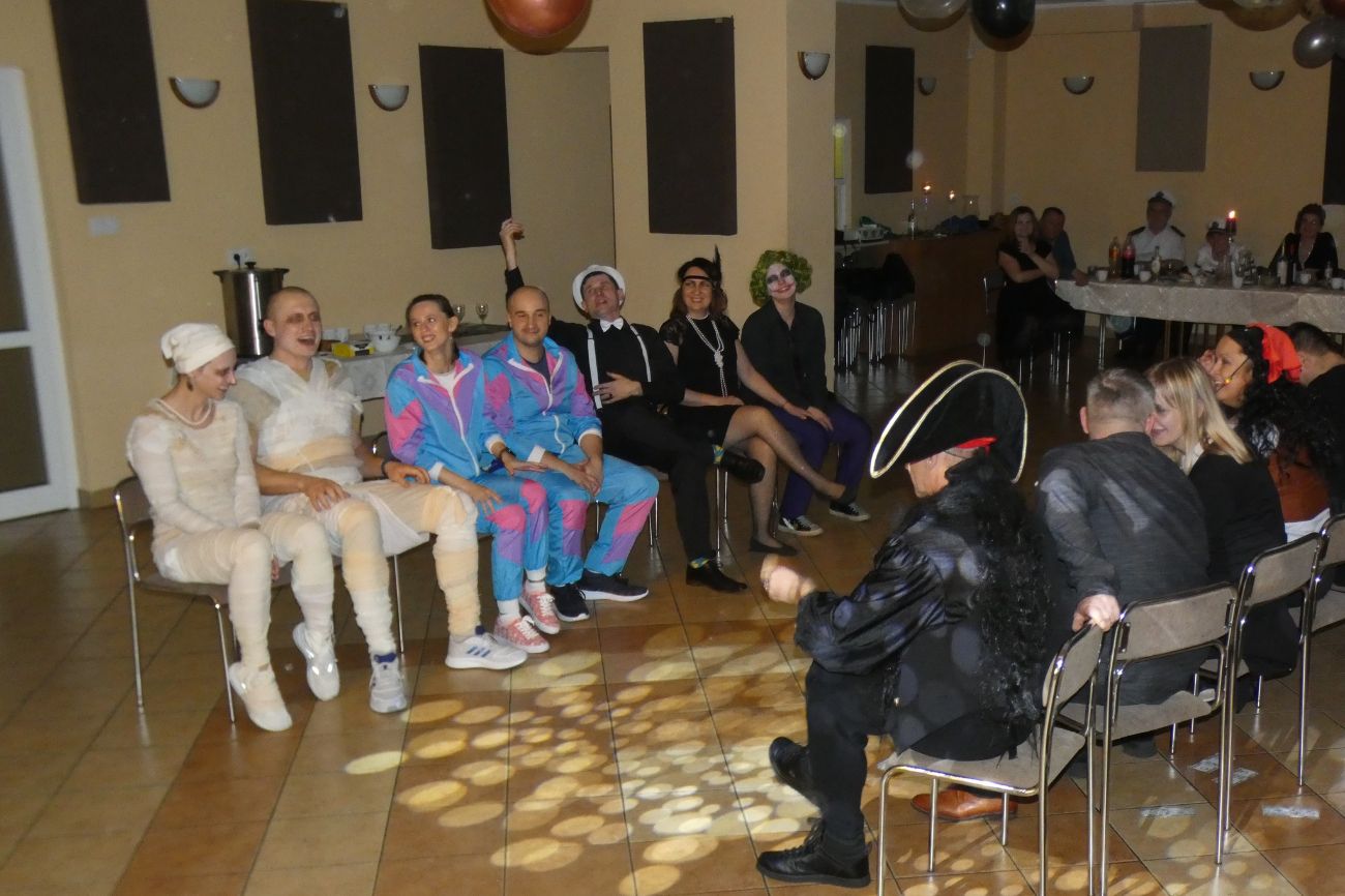 Niezwykły bal w Powidzu. Zobacz zdjęcia