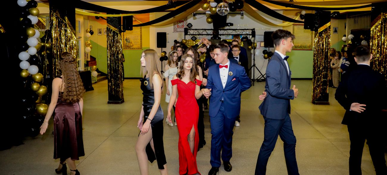 Bal Ósmoklasisty w Trójce ZDJĘCIA