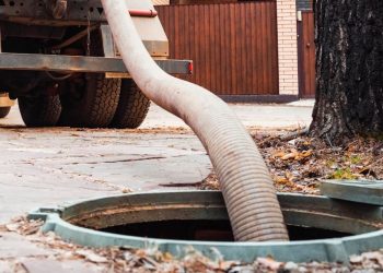 Urzędnicy będą sprawdzać, jak mieszkańcy pozbywają się ścieków