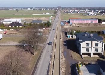 Ścieżka do Piotrowic. Będzie asfalt czy kostka?