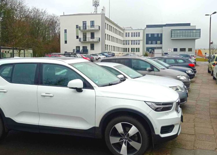 Parking przy szpitalu będzie płatny. Już niedługo