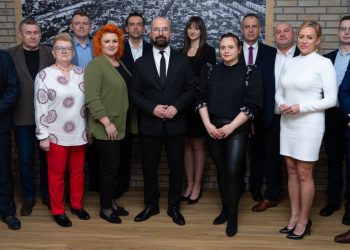 Król przedstawił kandydatów na radnych