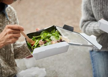 Z dietą pudełkową w Poznaniu odchudzanie przy insulinooporności jest możliwe! Przekonaj się o tym