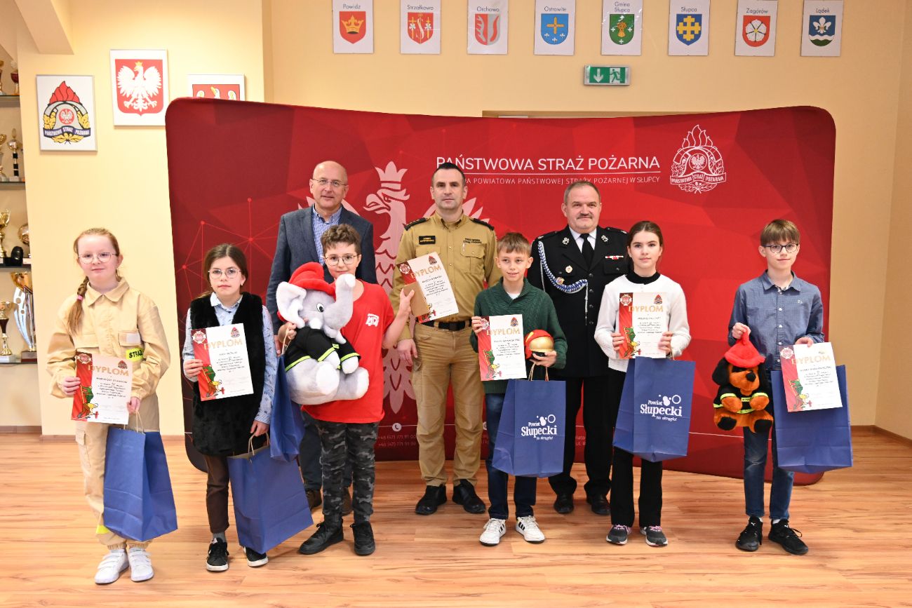 Wykazali się wiedzą pożarniczą