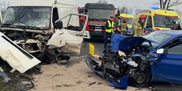 W busie były zakleszczone dwie osoby