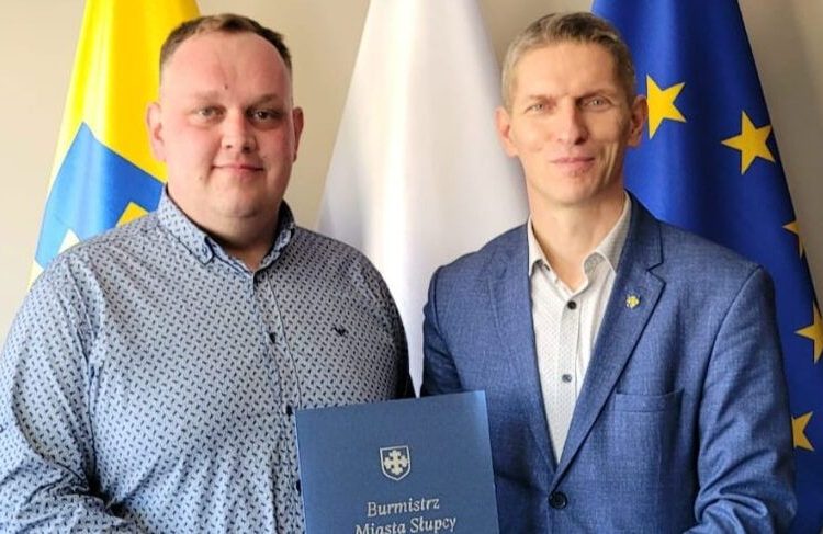 Wielki dzień dla mieszkańców ulicy Róża. Doczekają się przebudowy drogi