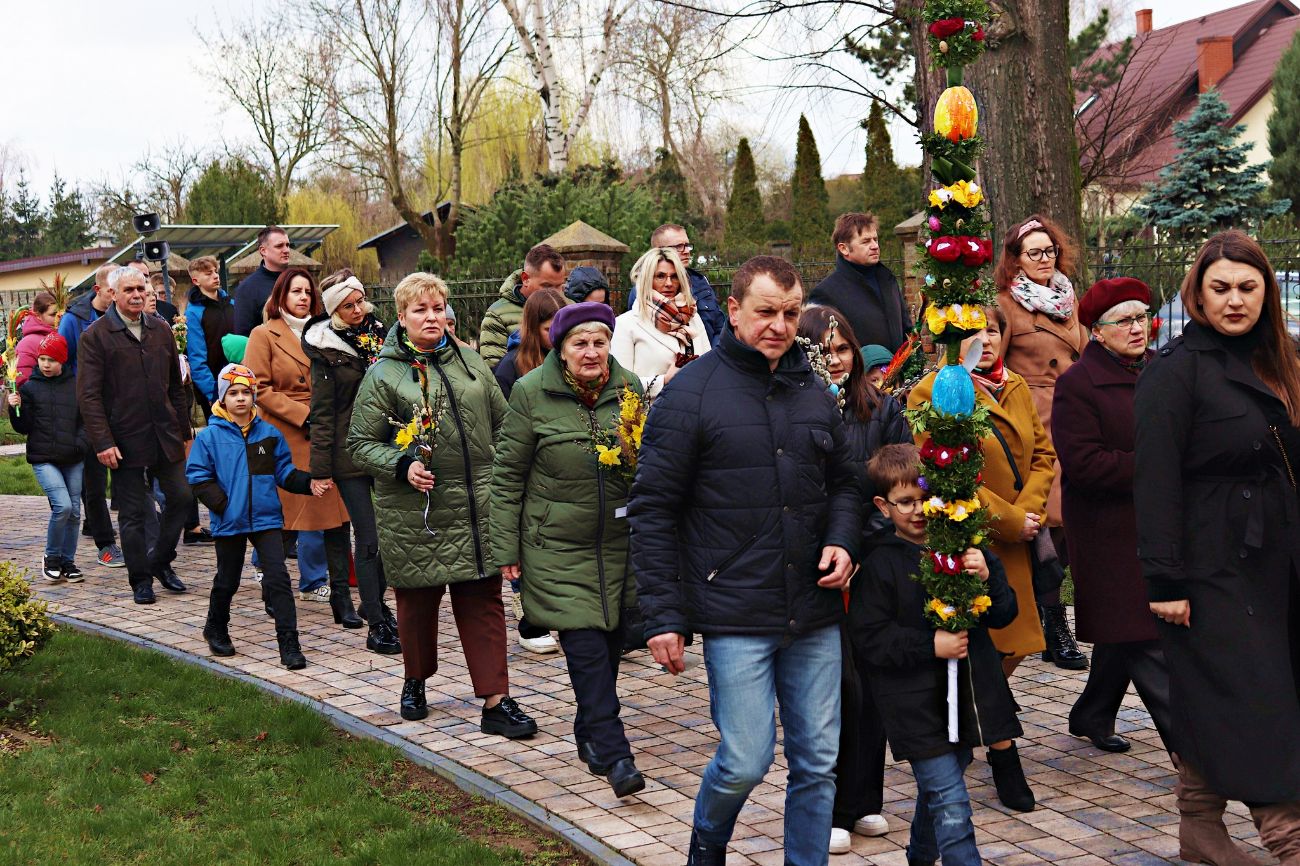 Niedziela Palmowa w Cieninie Kościelnym