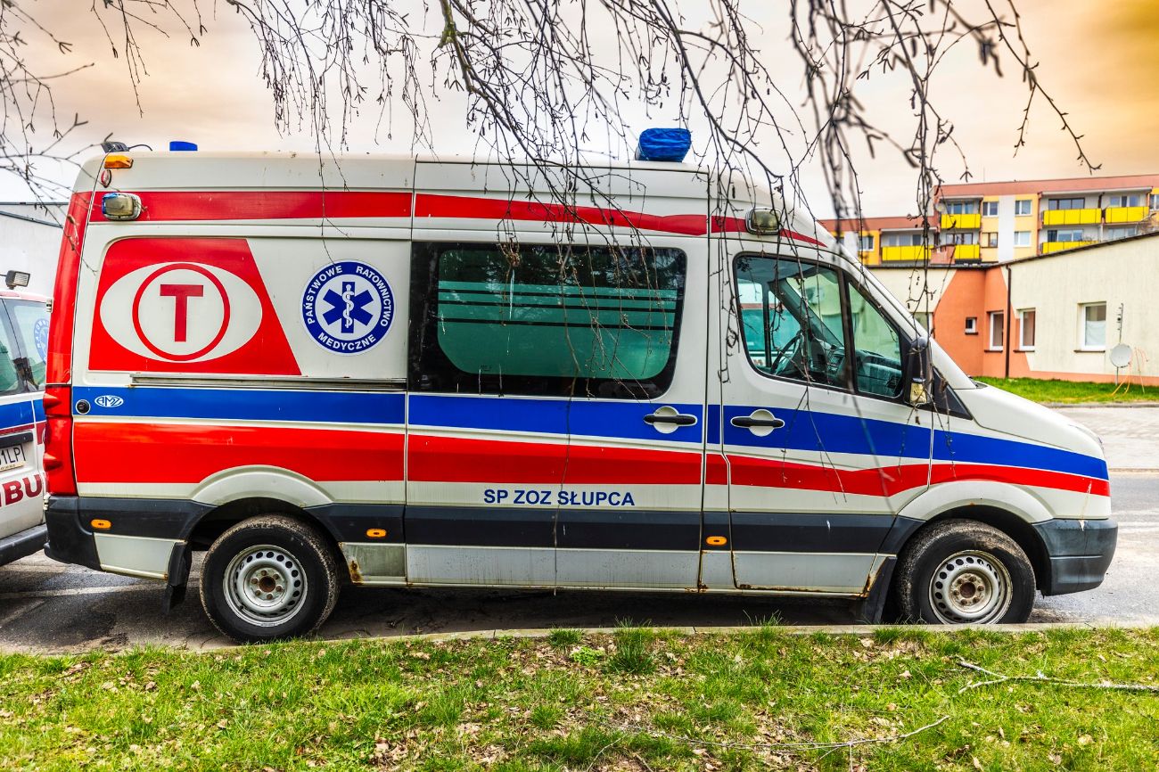 Szpital sprzedaje karetki