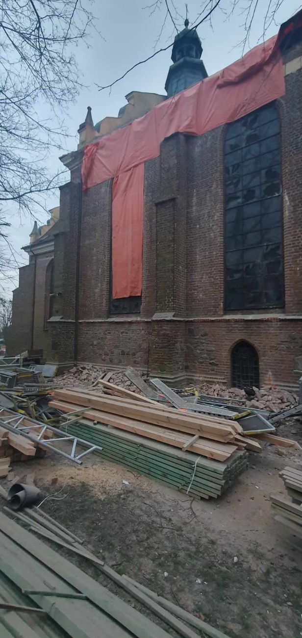 „Z przyczyn od nas niezależnych”. Parafia apeluje