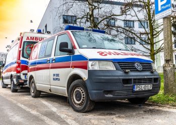 Szpital sprzedaje karetki