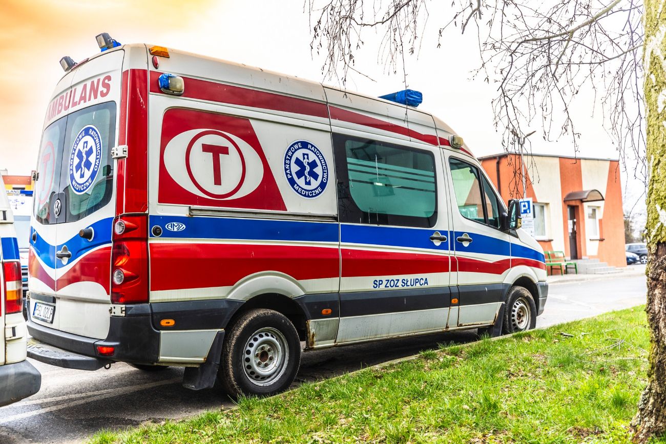 Szpital sprzedaje karetki