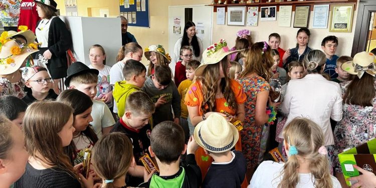 W Kotuni powitali wiosnę