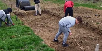 Będą skakać daleko…