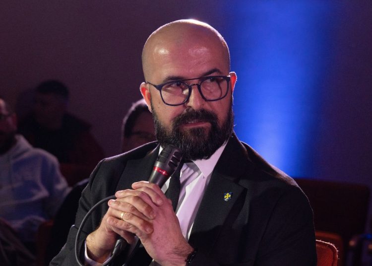 Nie chce łączyć miasta z gminą. Proponuje inne połączenie