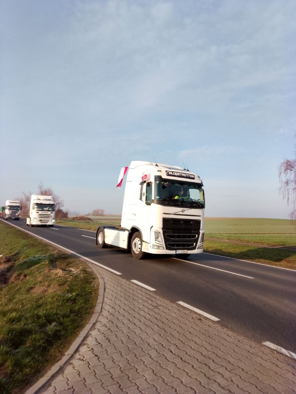 Rolnicy z Powiatu Słupeckiego protestują