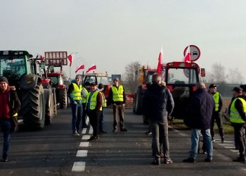 Rolnicy z Powiatu Słupeckiego protestują