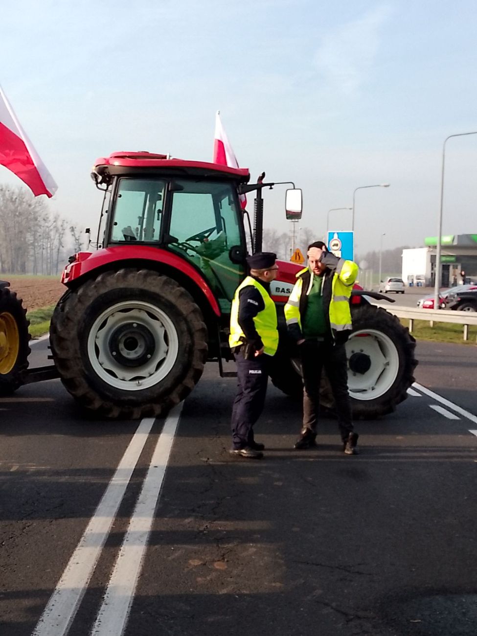 Rolnicy z Powiatu Słupeckiego protestują