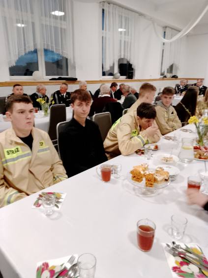 Druhowie z Ciążenia marzą o aucie i KSRG