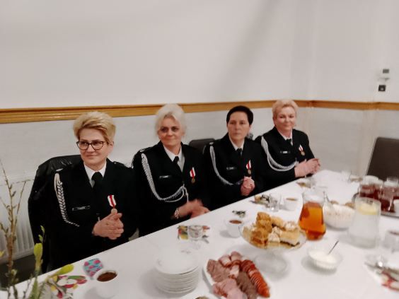 Druhowie z Ciążenia marzą o aucie i KSRG