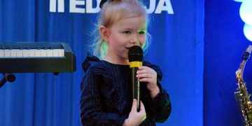 Najmłodsi ze Strzałkowa na scenie. Śpiewali, bo lubią
