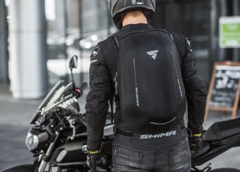 Zapakuj się na motocykl z plecakami Shima Ayro: Twoje wygodne i praktyczne rozwiązanie, idealny na krótkie dojazdy do pracy i codzienne podróże