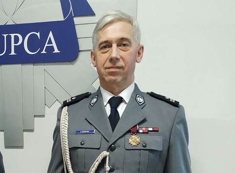 Policjant na emeryturze. Teraz będzie przemierzał Europę na rowerze