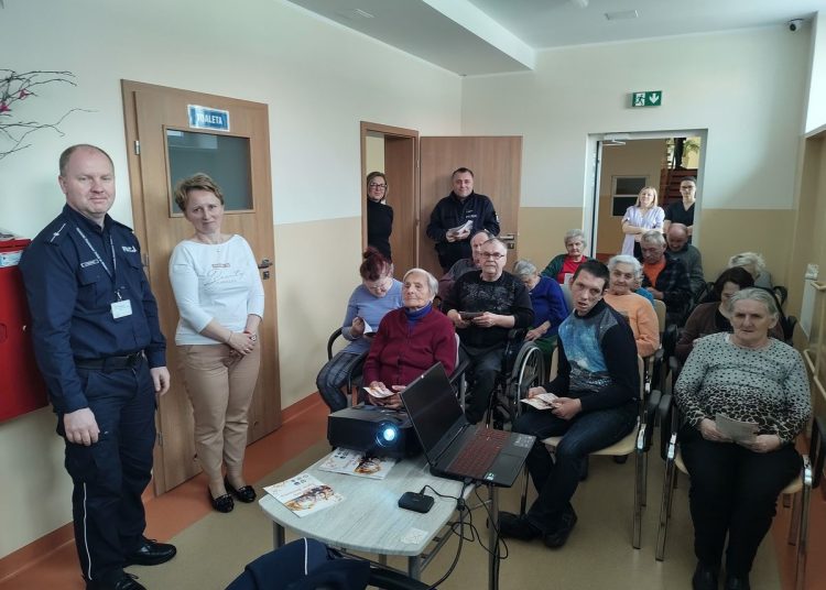 Edukowali seniorów w Kopojnie