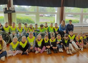 Jednośladem bezpiecznie do celu w Giewartowie