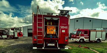 Pożar w Piotrowicach. Paliło się w zakładzie