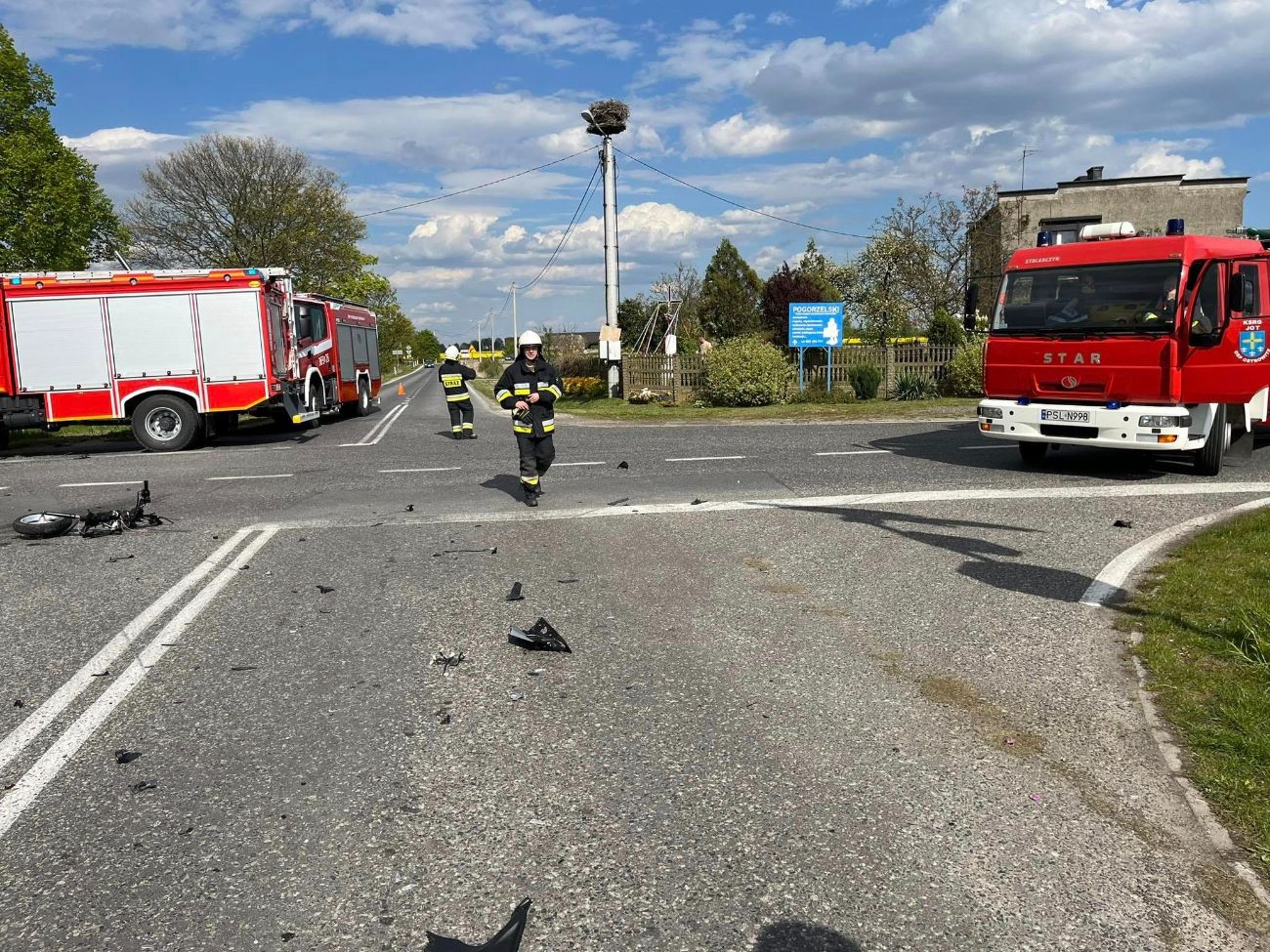 Wypadek motocykla i samochodu. Wezwali helikopter